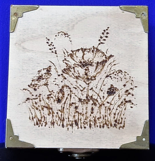 MTGU-3220 Original fire art on a trinket box - Lid view of wild flowers