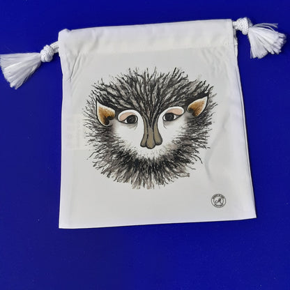 Florence & Humphrey go monster hunting natural cotton drawstring bag. Featuring the 'Happy Monster' face. Perfect for monster hunting adventure essentials, think snacks, small toys or pocket size books. Size 15 x 20 cm with tassel drawstring. Suitable for 3+