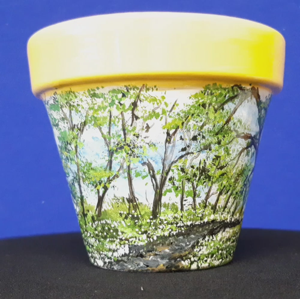 MTGU-3251 Original garden artwork, plant pot - Yellow rim woodland walk.